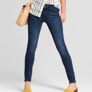 New Women's Universal Threads High Rise Stretch Skinny Jeans Dark Wash Size 4